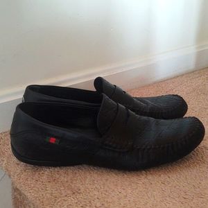 Gucci black driving loafers SZ 10